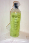 3-in-1 bubble bath, shower gel and shampoo - LIME flavored.