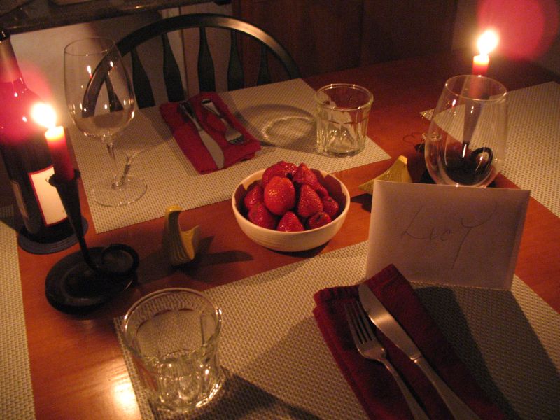 Romantic Dinner Table Setting Ideas