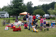 single-family-yard-sale.jpg