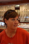 tanzenite-necklace-aruba-jewelry-store.jpg