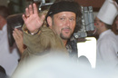 Tim McGraw waving to his fans in Franklin, Tennessee.