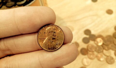 This 1982 Copper Penny Is Worth $10,000! You Could Find This Rare Penny In Your Pocket Change – Here’s What To Look For
