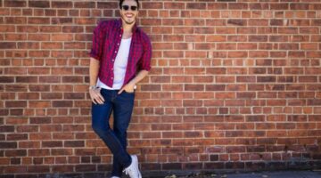 All White Sneakers For Men: The Coolest White Sneakers For Around $50 And What To Wear Them With (Professionally And Casually)