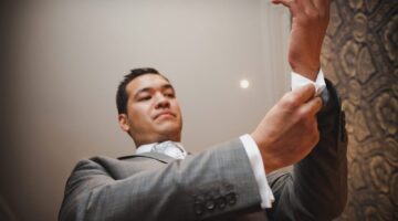 Cufflink Shirts: Convertible Cuff Dress Shirts vs. French Cuff Dress Shirts For Men
