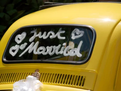 The Best Wedding Car Decorations + Fun Ways To Decorate The Wedding Car