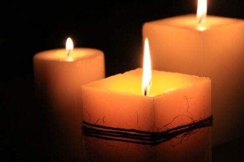 Round candles burn more efficiently than square or rectangular candles.